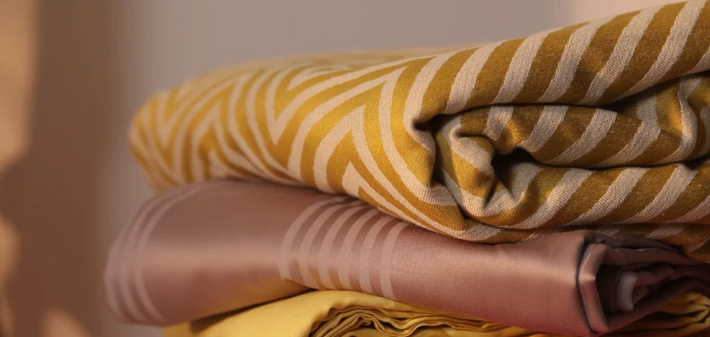 The Unseen Connection: Bedding Hygiene and Your Skin & Scalp Health