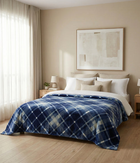 Scott Lightweight All Season Mink Blanket