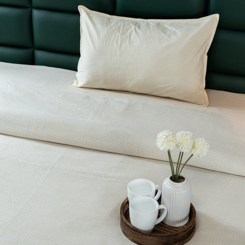 Saral Home Pure Cotton Bedsheet |Breathable Woven Bedspread with Pillow Cover | D MOND pattern |