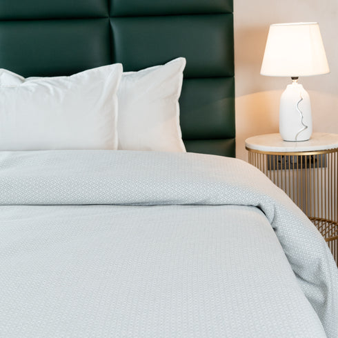 Saral Home Pure Cotton Bedsheet |Breathable Woven Bedspread with Pillow Cover | D MOND pattern |