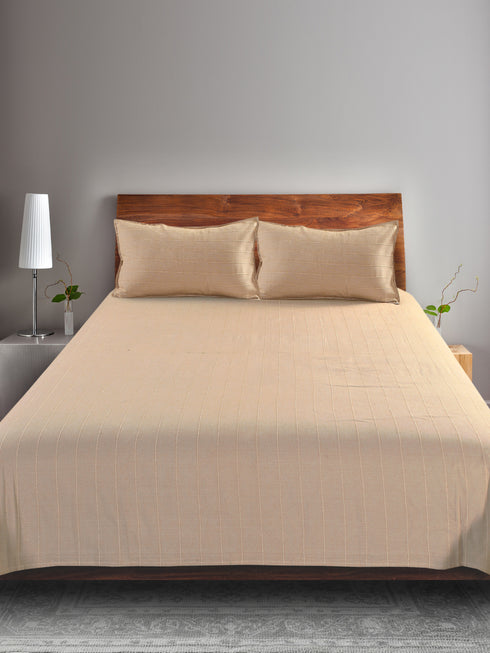 Sansaar Chawla Handwoven Cotton Bed Cover Set – Traditional Woven Detailing