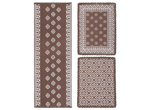 Tablemat set with runner