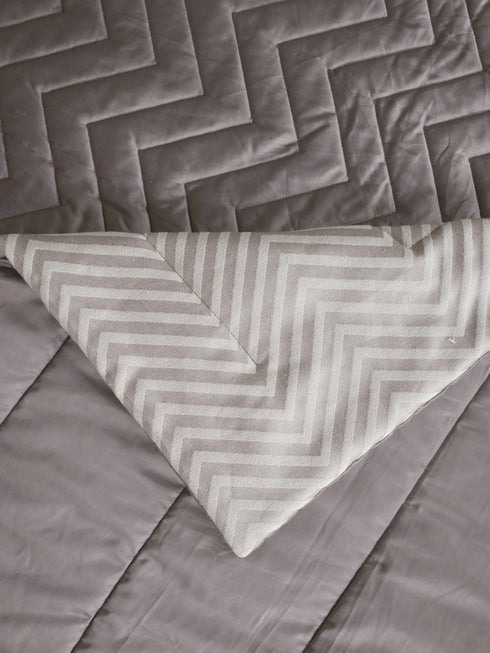 GIFT BOX | CHEVRON Beige Cotton Bedsheet-Cover | Matching Beige Reversible Quilt/Comforter | Combo Set For Gift & Daily Use