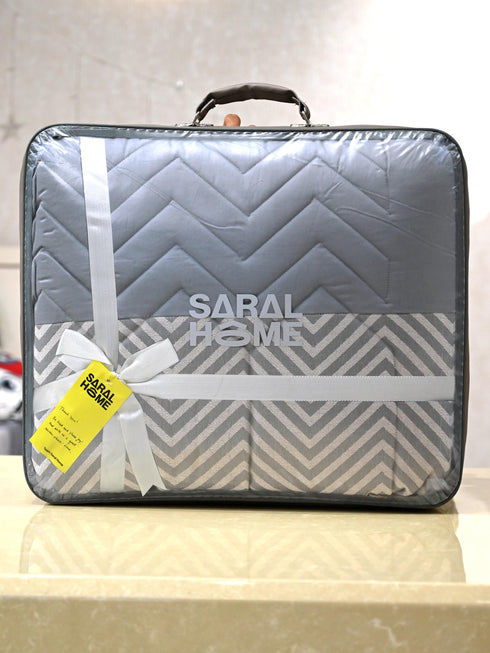 GIFT BAG | CHEVRON DAMASK All Season Reversible Quilt/ Comforter