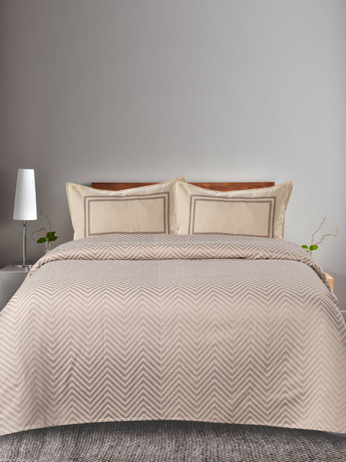 GIFT BOX | CHEVRON Beige Bedsheet-2 Pillow Covers | Cotton Bedsheet-Cover | For Gift & Daily Use