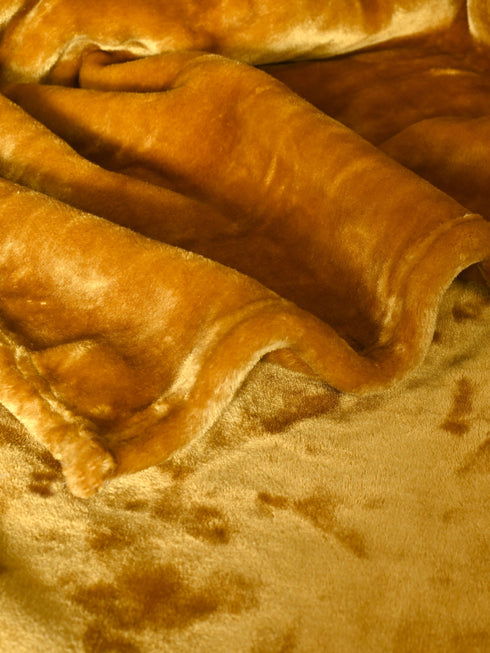 GIFT BAG | Light weight Cloudy Mink Blanket Silky-Soft | All Season Blanket