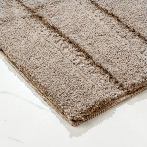 GIA Stripe Soft Microfiber Non Slip Thick Fluffy Soft Bath Mats |Water Absorbing Mat | Washable Quick Drying Foot mat | Home, Bathroom, Bedroom, Kitchen | Floor Mat