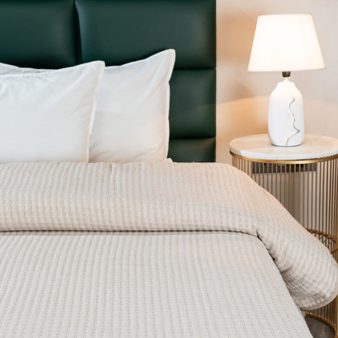 Self Stripe All Season Bedspread/Comforter/Quilt