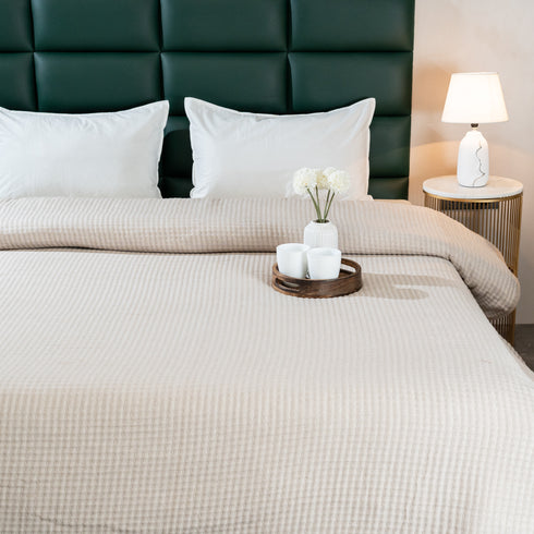 Self Stripe All Season Bedspread/Comforter/Quilt