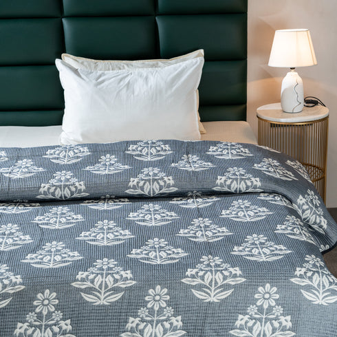 Booti All Season Bedspread/Comforter/Quilt