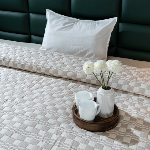 Dibbi Bedspread- Comforter/Quilt for All Season | Soft Plush Cotton Surface , Micro Polyester filling | Cotton Blanket/ coverlet with Pillow Cover