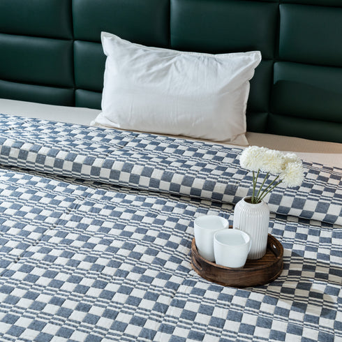 Dibbi Bedspread- Comforter/Quilt for All Season | Soft Plush Cotton Surface , Micro Polyester filling | Cotton Blanket/ coverlet with Pillow Cover