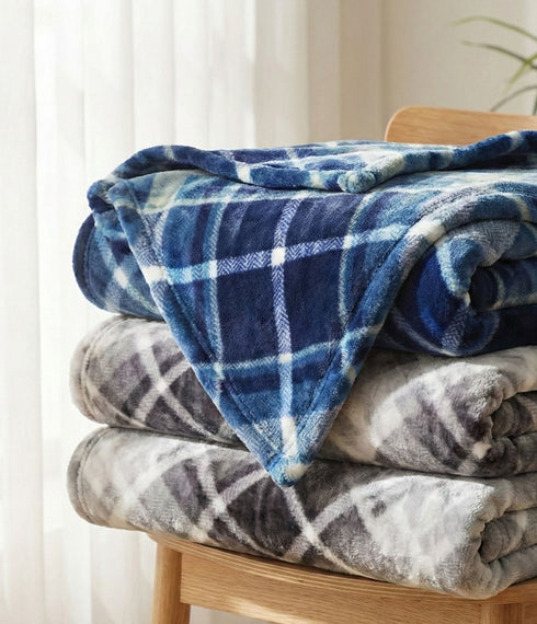 Scott Lightweight All Season Mink Blanket