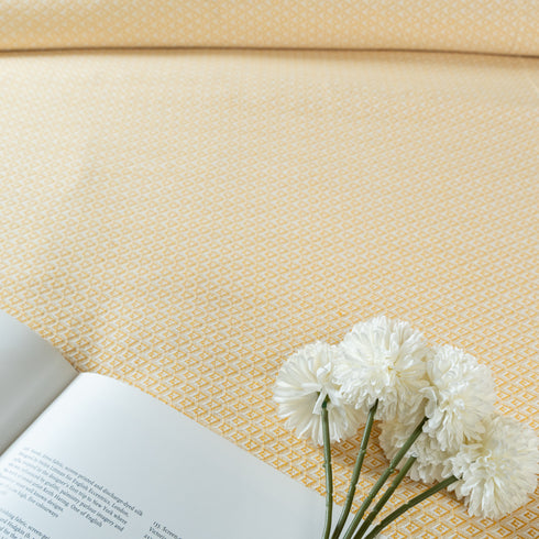 Saral Home Pure Cotton Bedsheet |Breathable Woven Bedspread with Pillow Cover | D MOND pattern |
