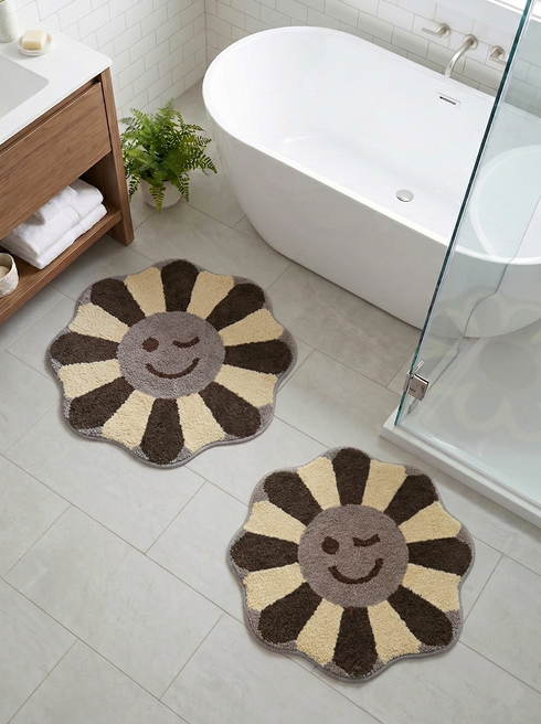 Wink Flower Shaped Microfiber Round Mat | Ultra Soft & Super Absorbent Rug | Anti-Skid Bathmat for Bathroom, Bedroom & Wash Basin, Bedside Doormat Area