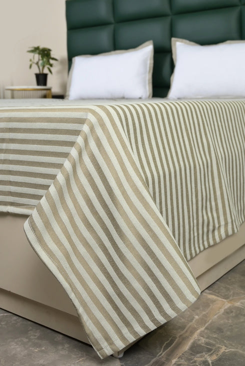 Reka Cotton Rich Bedsheet | Elegant Stripe Woven Bed Sheet | 180 TC (Weight 400 TC) | Soft & Comfortable Bedsheet for Bedroom