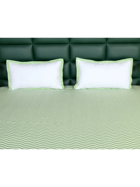 Varu Cotton Rich Bedsheet | Elegant Wavy Stripe Woven Bed Sheet | 180 TC (Weight 400 TC) | Soft & Comfortable Bedsheet for Bedroom