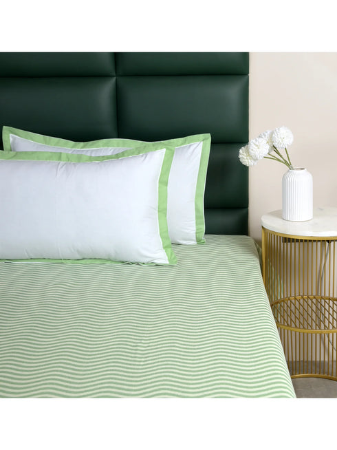 Varu Cotton Rich Bedsheet | Elegant Wavy Stripe Woven Bed Sheet | 180 TC (Weight 400 TC) | Soft & Comfortable Bedsheet for Bedroom