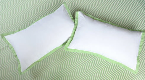 Varu Cotton Rich Bedsheet | Elegant Wavy Stripe Woven Bed Sheet | 180 TC (Weight 400 TC) | Soft & Comfortable Bedsheet for Bedroom