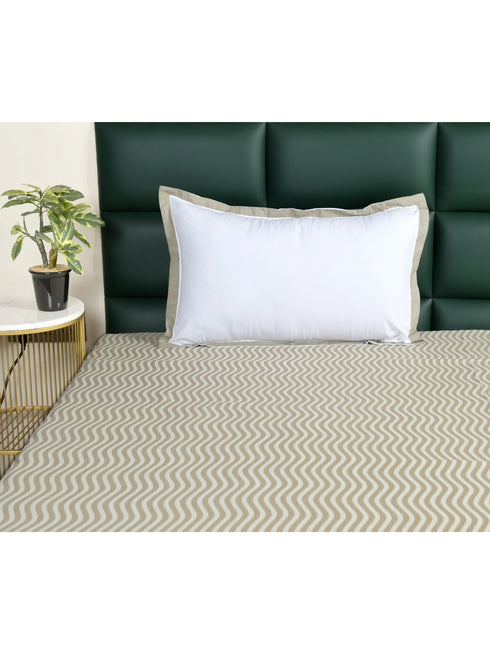Varu Cotton Rich Bedsheet | Elegant Wavy Stripe Woven Bed Sheet | 180 TC (Weight 400 TC) | Soft & Comfortable Bedsheet for Bedroom