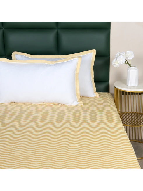 Varu Cotton Rich Bedsheet | Elegant Wavy Stripe Woven Bed Sheet | 180 TC (Weight 400 TC) | Soft & Comfortable Bedsheet for Bedroom