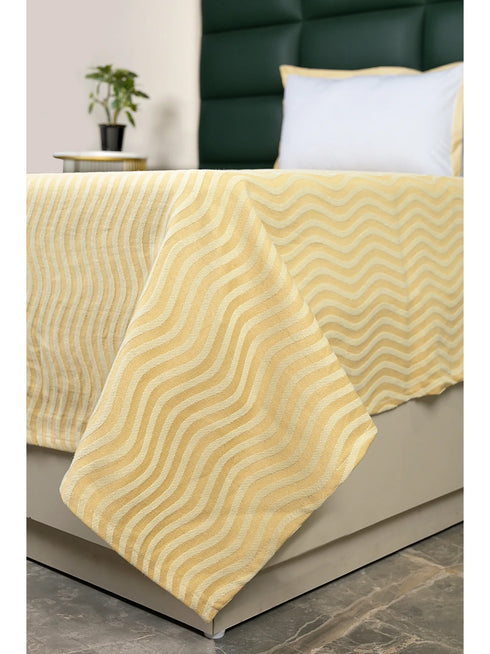 Varu Cotton Rich Bedsheet | Elegant Wavy Stripe Woven Bed Sheet | 180 TC (Weight 400 TC) | Soft & Comfortable Bedsheet for Bedroom