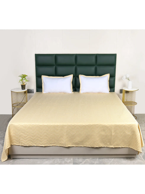 Varu Cotton Rich Bedsheet | Elegant Wavy Stripe Woven Bed Sheet | 180 TC (Weight 400 TC) | Soft & Comfortable Bedsheet for Bedroom