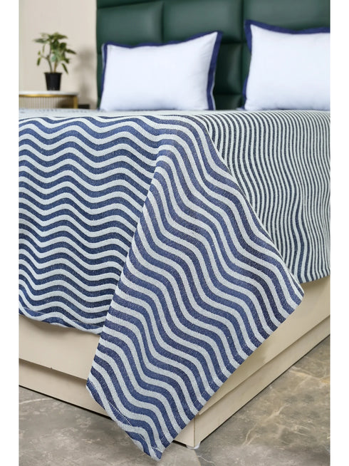 Varu Cotton Rich Bedsheet | Elegant Wavy Stripe Woven Bed Sheet | 180 TC (Weight 400 TC) | Soft & Comfortable Bedsheet for Bedroom