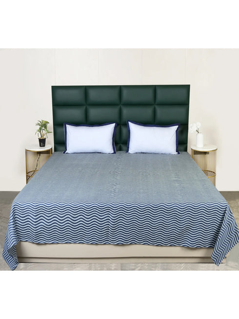 Varu Cotton Rich Bedsheet | Elegant Wavy Stripe Woven Bed Sheet | 180 TC (Weight 400 TC) | Soft & Comfortable Bedsheet for Bedroom