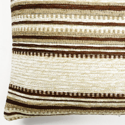 Maroon cushion covers