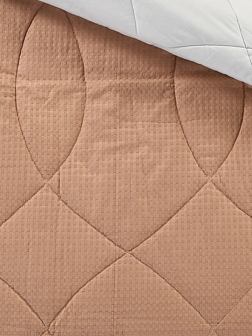 Buy 4 PC COMBO 1 Bedsheet90x100 +2 Pillow covers+ Quilts90x100