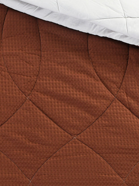 Buy 4 PC COMBO 1 Bedsheet90x100 +2 Pillow covers+ Quilts90x100