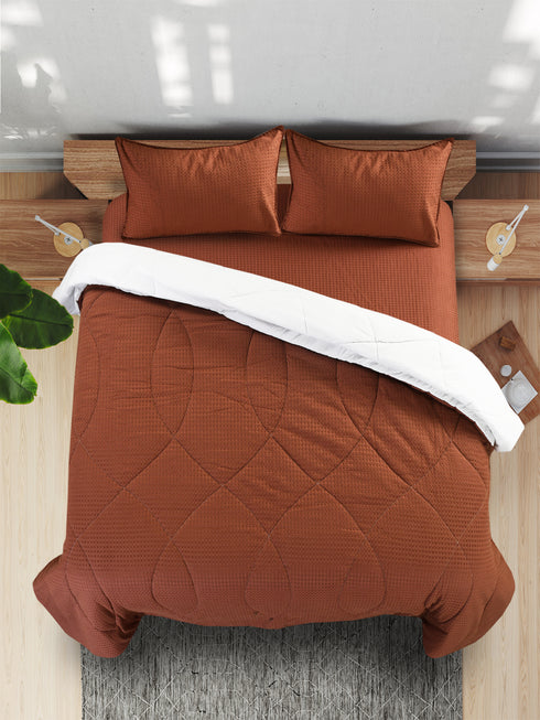 Saral Home 4 PC COMBO 1 Bedsheet90x100 +2 Pillow covers+ Quilts90x100